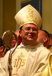 Monseñor Paolo Pezzi.