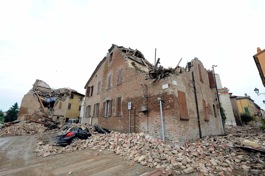 La llanura entre Módena y Ferrara después del seísmo.