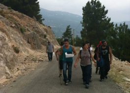 Los chicos durante un paseo.