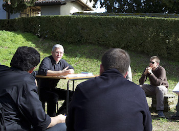 Don Paolo Sottopietra, superior general de la San Carlos.