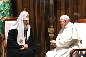 El encuentro entre el Papa Francisco y el Patriarca Kiril.