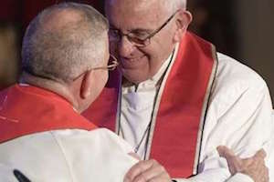 El Papa y el obispo luterano Younan.