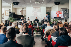 La presentación en Roma.